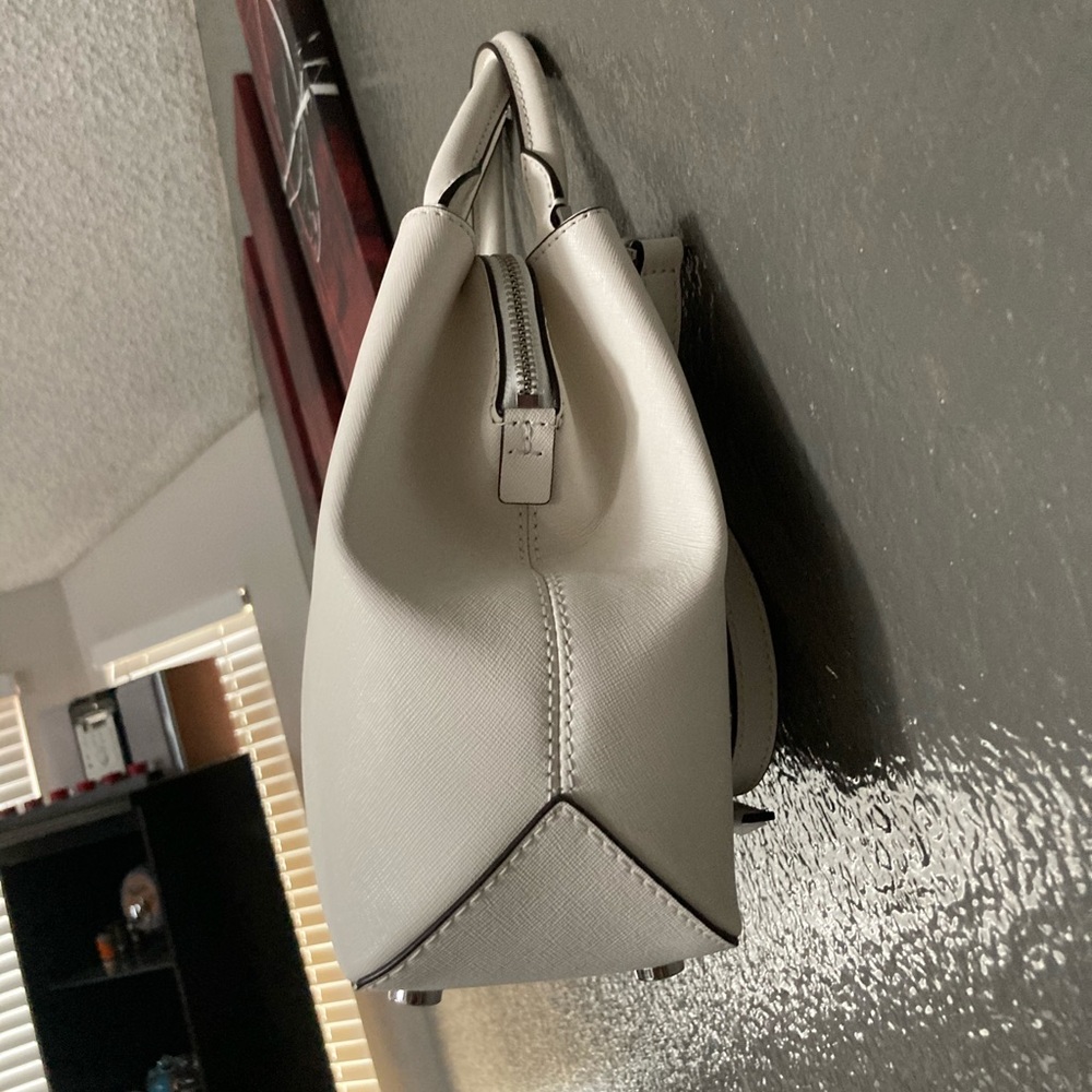 Michael Kors Florence MD Satchel HandBag White - Picture 7 of 16